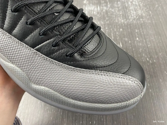 Black 12 CT8013- Wolf SportInspired Grey Jordan Air 658 0109